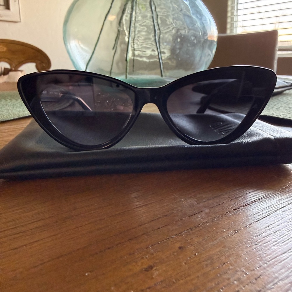 Quay Australia Tempted Black Cat Eye Sunglasses